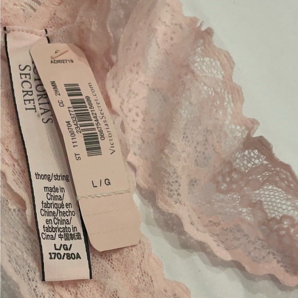 NEW WITH TAGS VICTORIA’S SECRET SIZE L 2PK OF BLACK AND PINK LACE THONGS - Picture 8 of 8